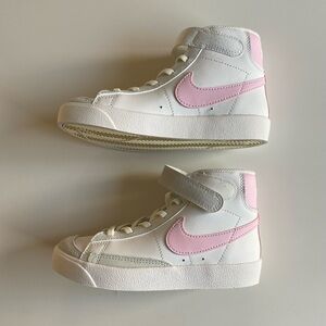 Nike Blazer Mid 77